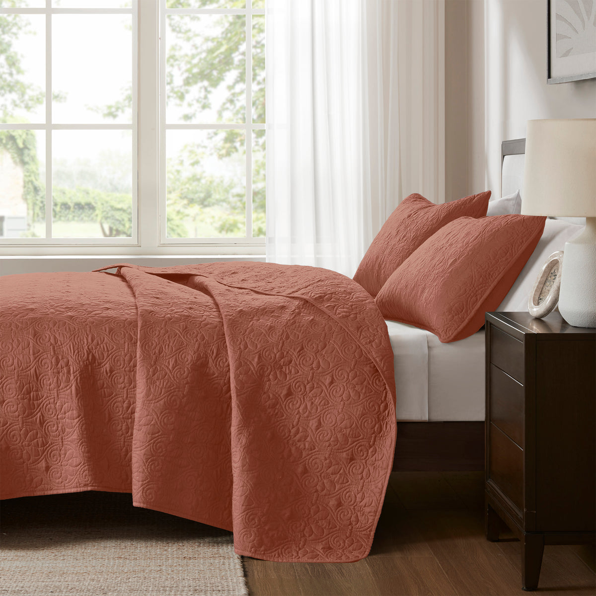 Quebec Reversible Quilt Set - Clay Red