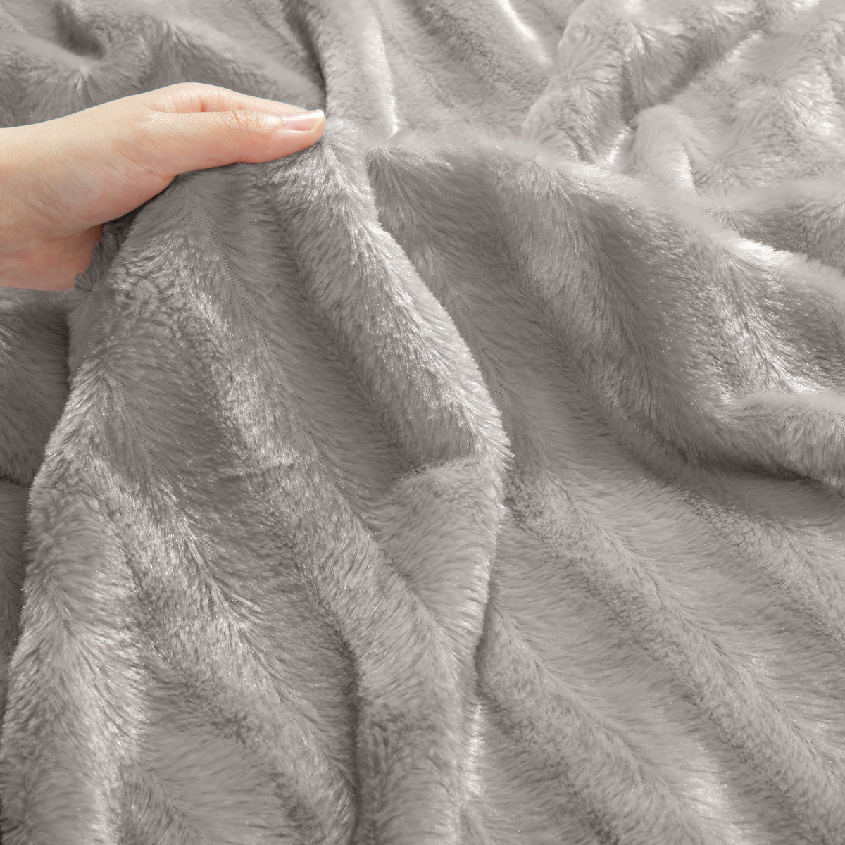 Duke Long Fur Throw - Grey