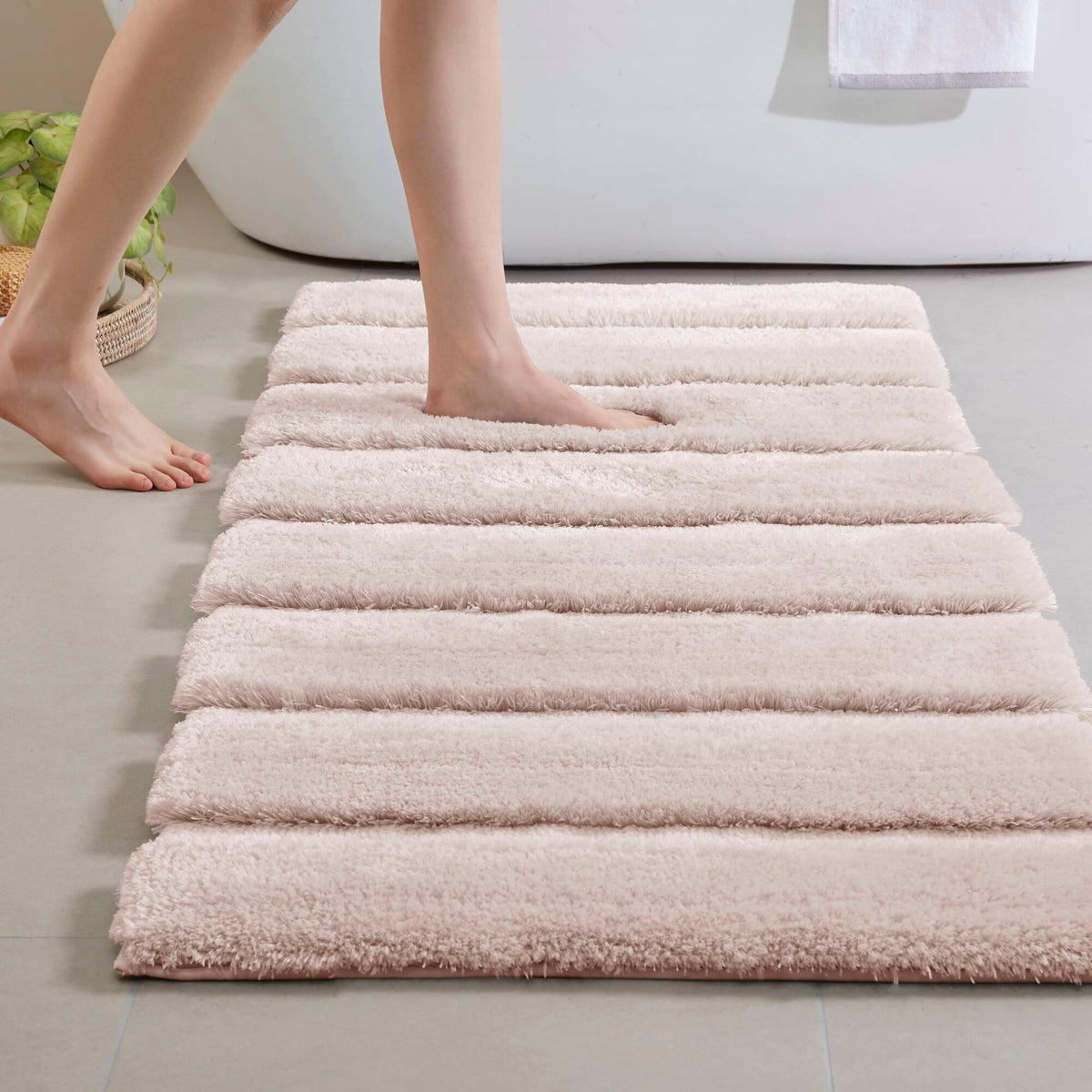 Tufted Pearl Channel Rug - Blush