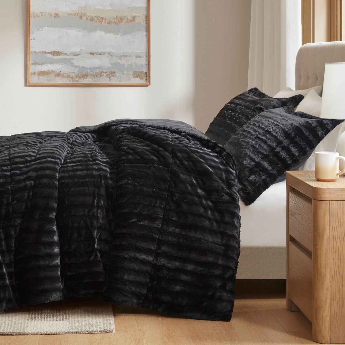 Duke Faux Fur Comforter Mini Set - Black