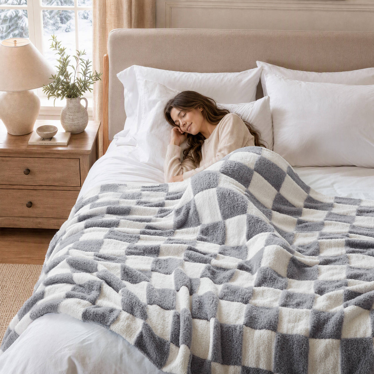 Checkerboard Feathersoft Fur Knit Throw - Gray