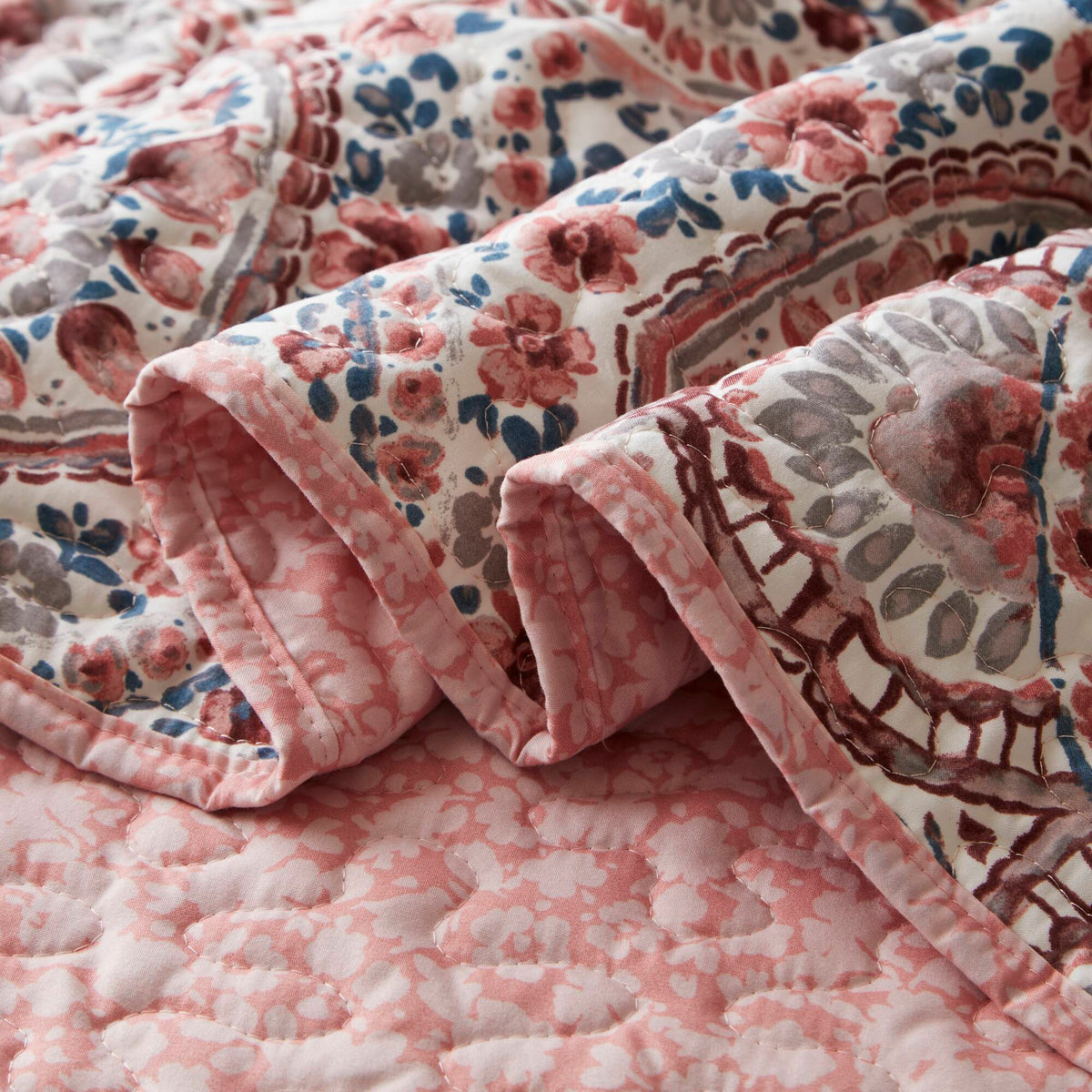 Valerie Boho Reversible Quilt - Pink