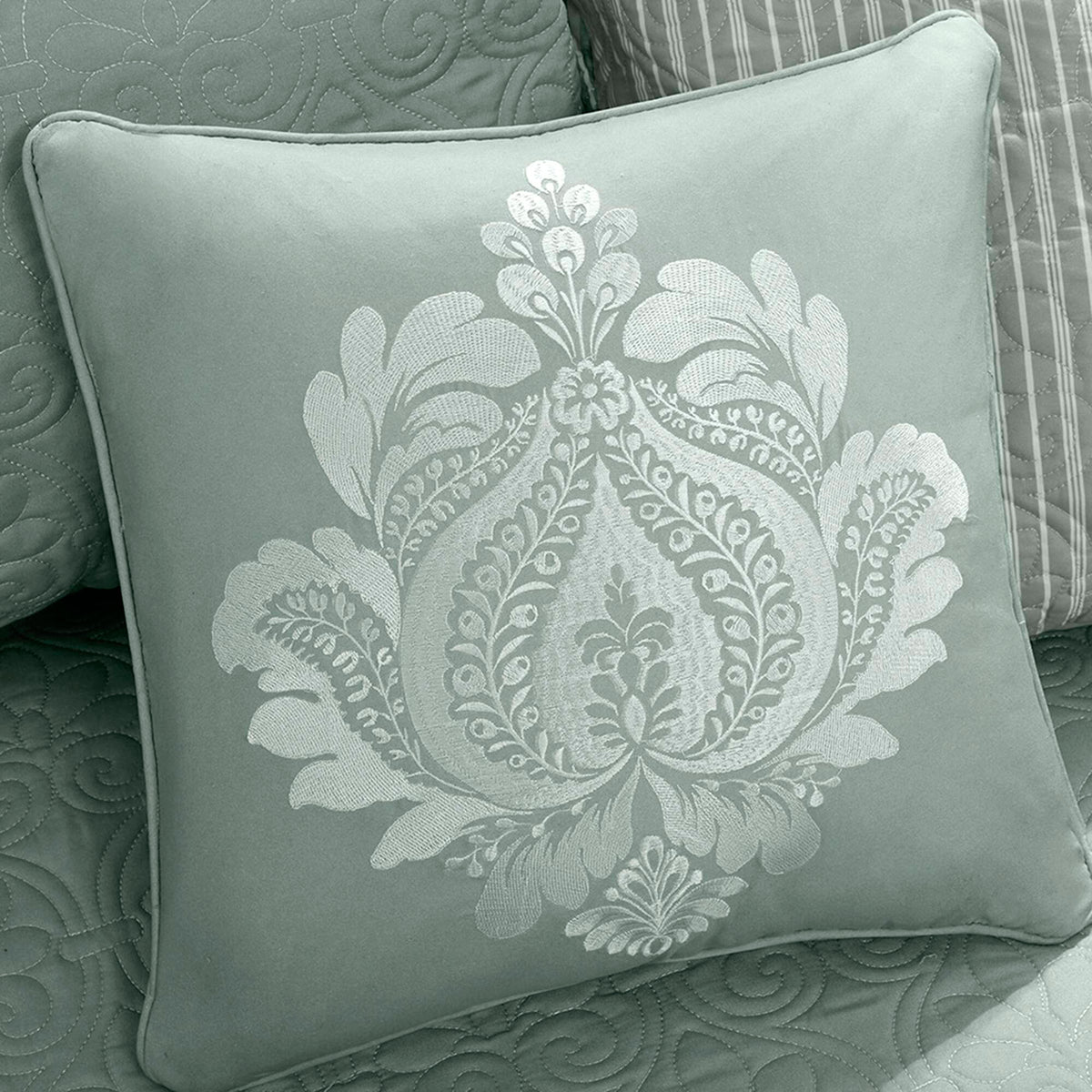 Quebec 6 Piece Reversible Daybed Cover Set - Seafoam
