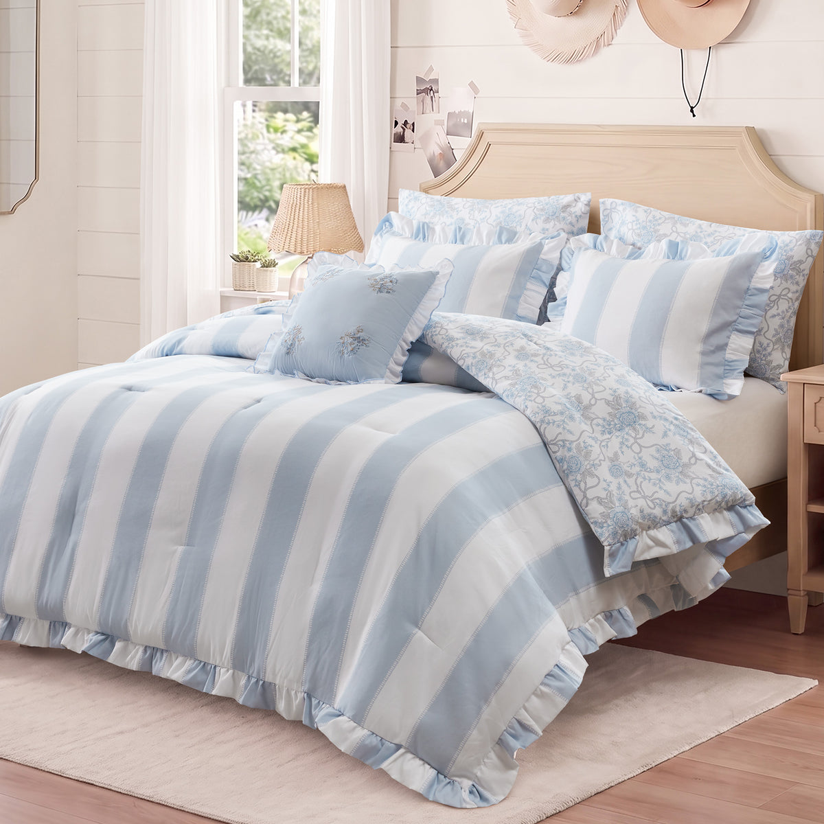 Lara Comforter Set - Blue