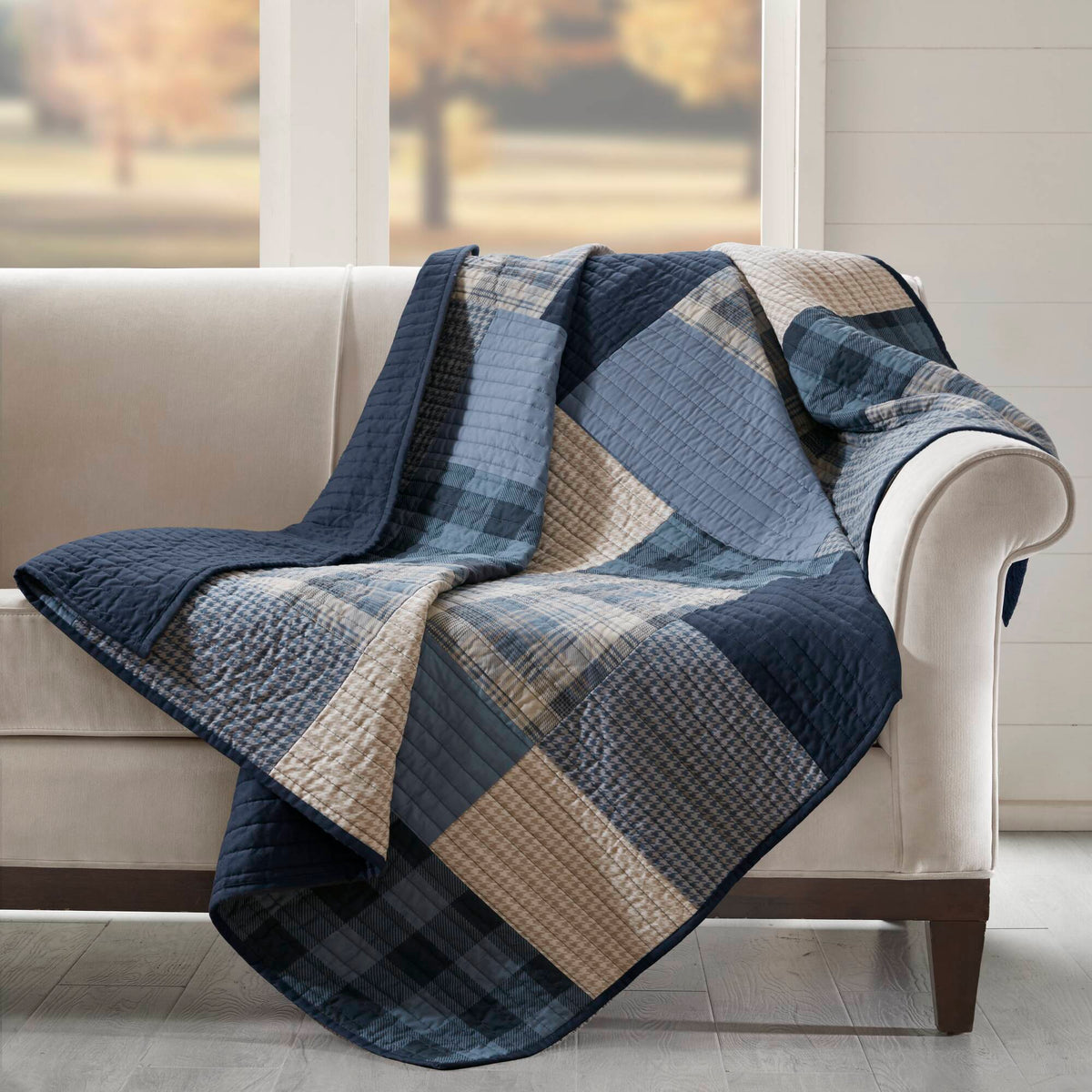 Winter Hills Quilted Throw - Blue