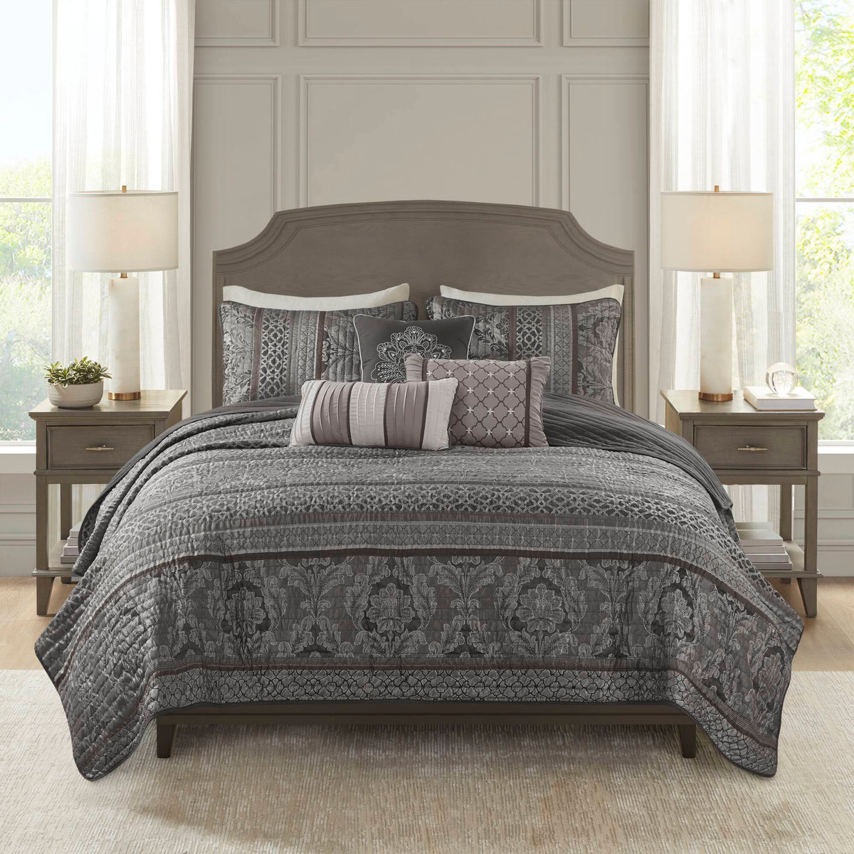 Bellagio 6 Piece Jacquard Quilt Set with Throw Pillows - Grey