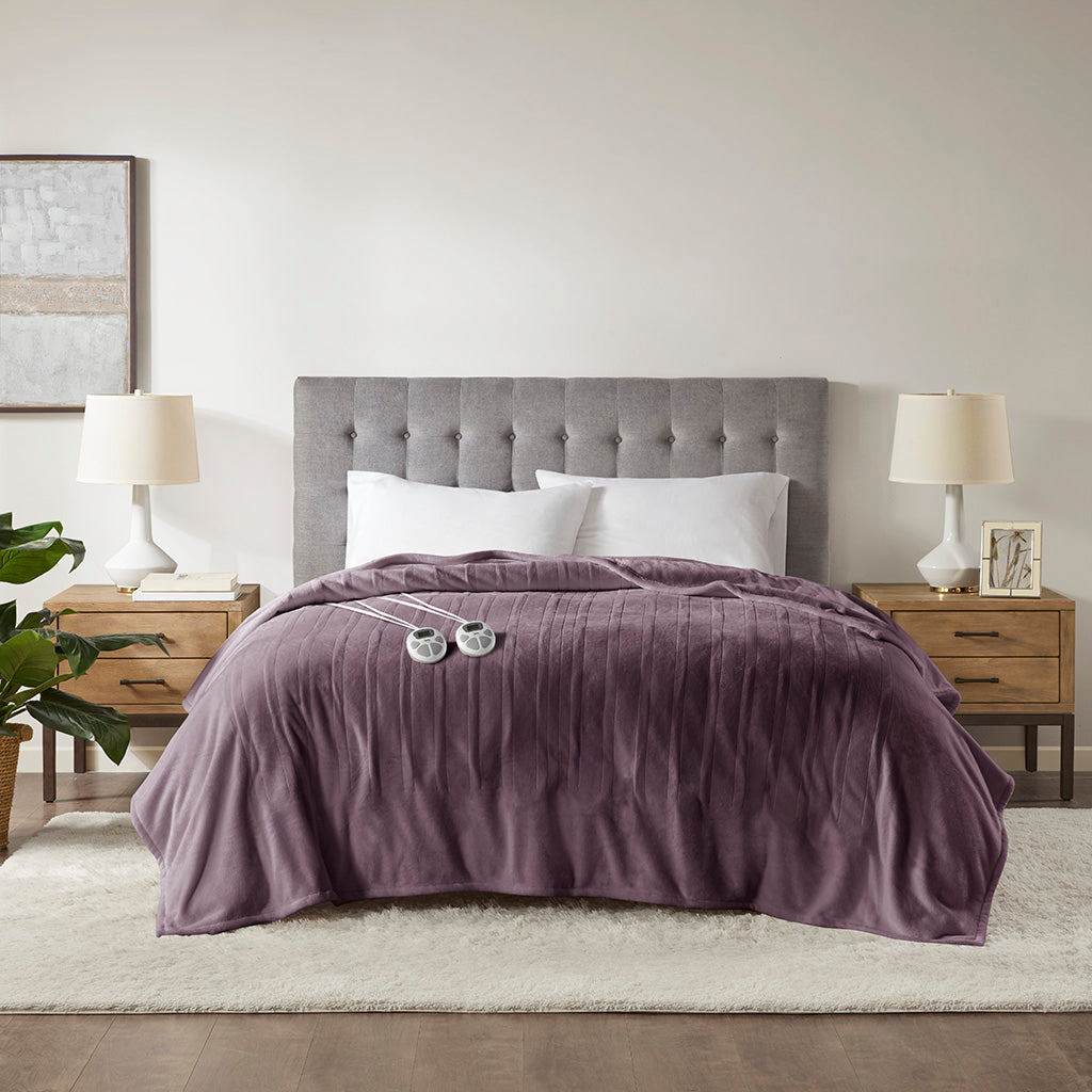Plush Heated Blanket - Purple