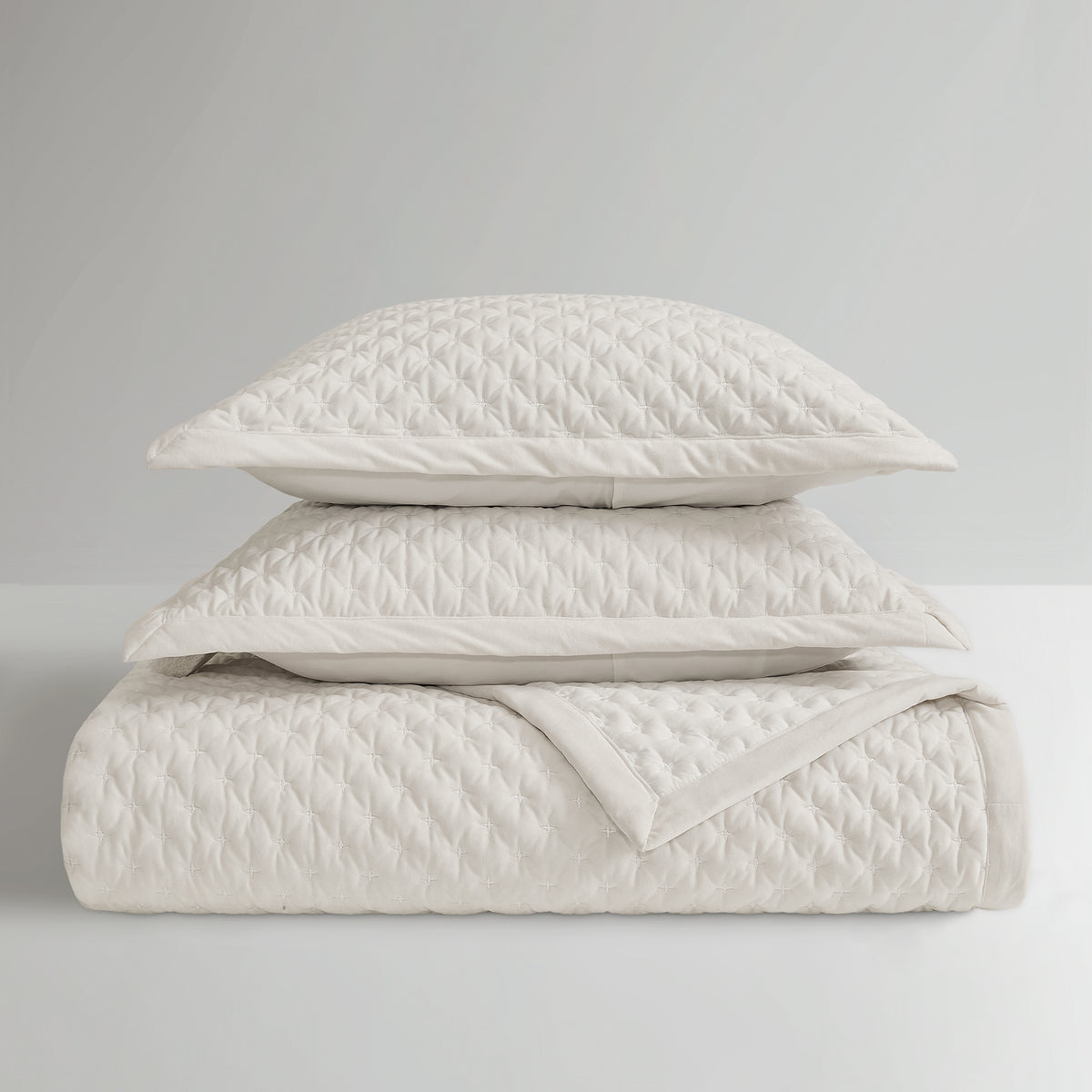 Charleston Velvet Coverlet Mini Set - White