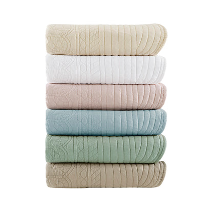 Tuscany Oversized Quilted Throw with Scalloped Edges - Blue