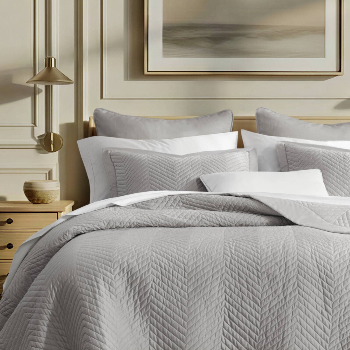 Liam Hotel 3 Piece Cotton Quilt Set - Light Gray