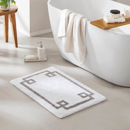 Evan Cotton Tufted Bath Rug - White