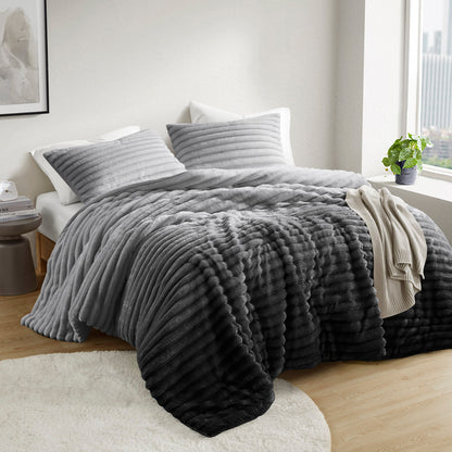 Avril Fluffy Ribbed Plush Comforter Set - Grey Ombre