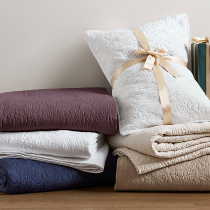 Quebec Reversible Quilt Set - Purple
