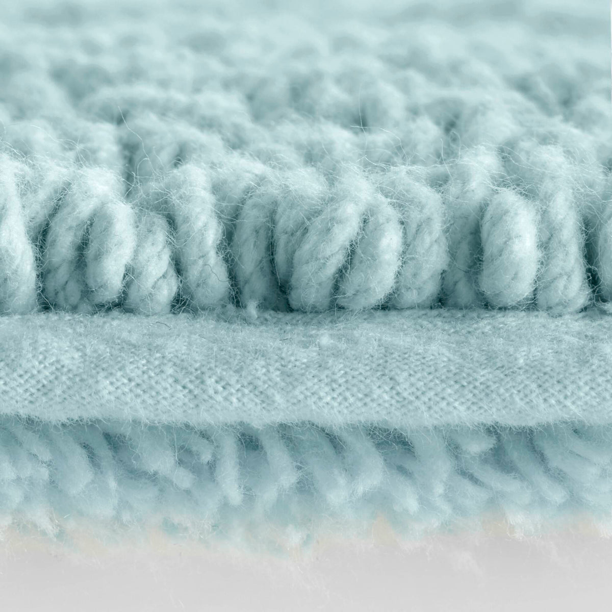 Splendor 100% Cotton Tufted 3000 GSM Reversible Bath Rug - Blue