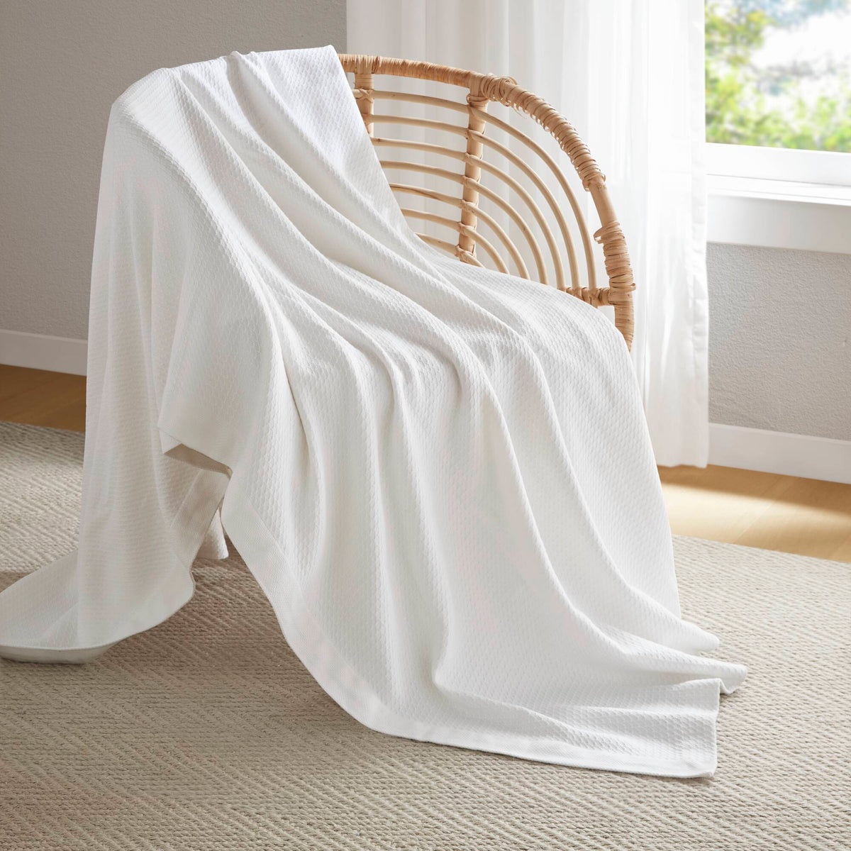 100% Certified Egyptian Cotton Blanket - White