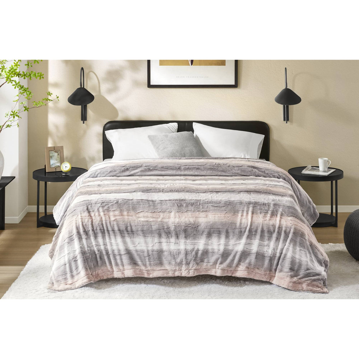Zuri Faux Fur Blanket - Blush/Grey