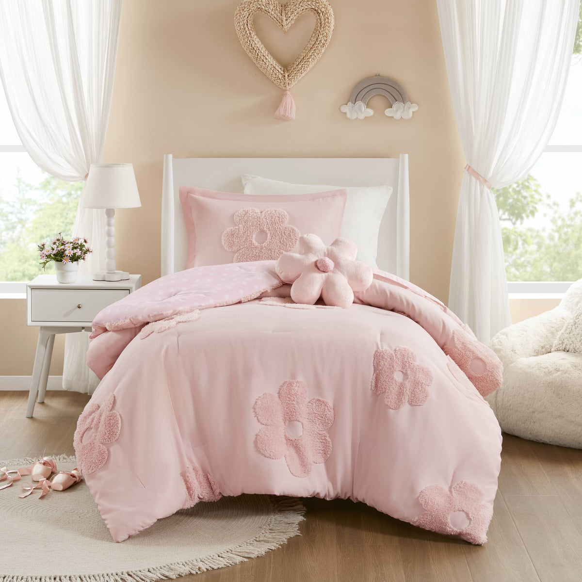 Gracie Floral Reversible Tufted Chenille Comforter Set with Flower Throw Pillow - Pink