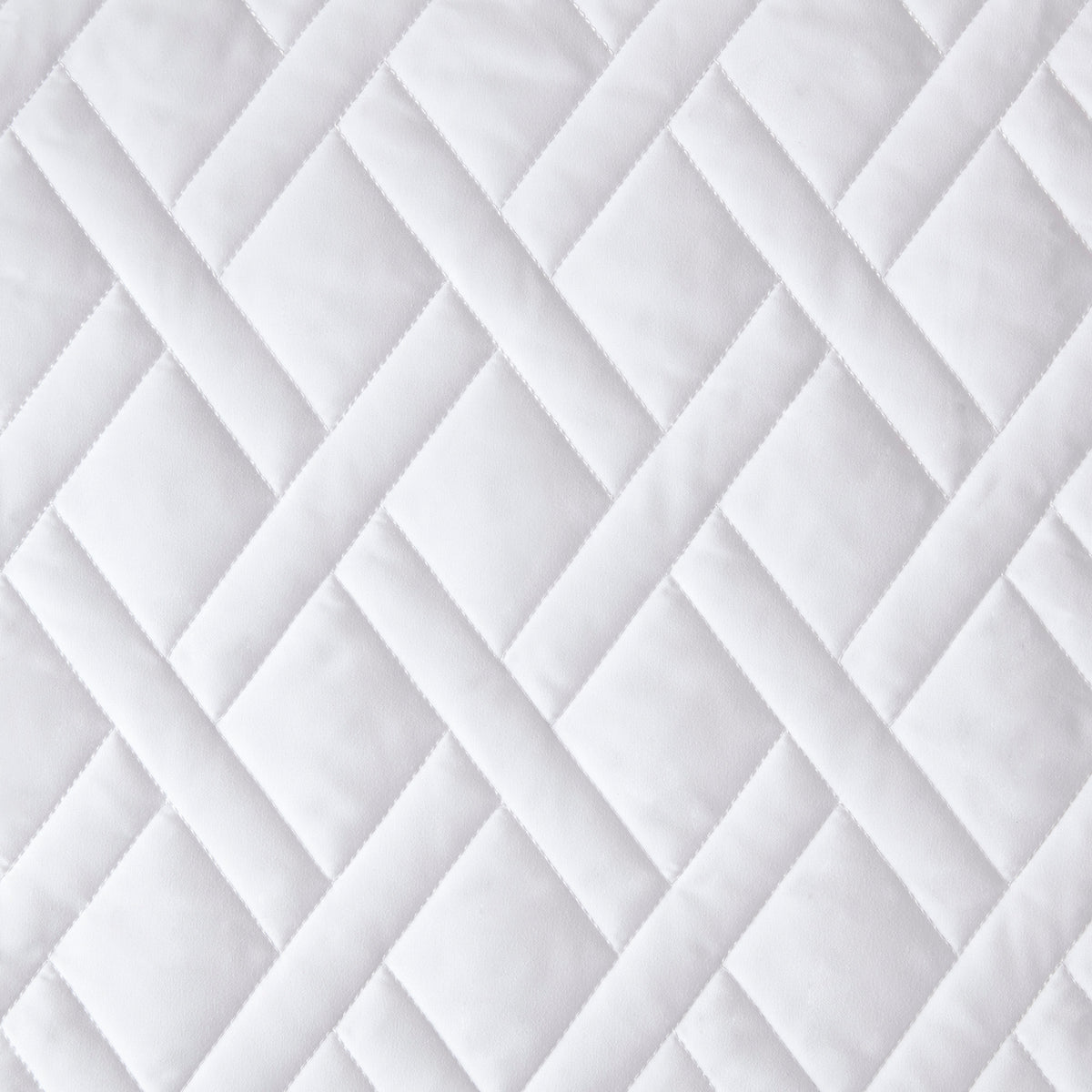 Plain Weave Premium Coverlet - White