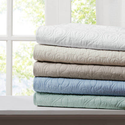 Quebec Oversized Quilted Throw - White