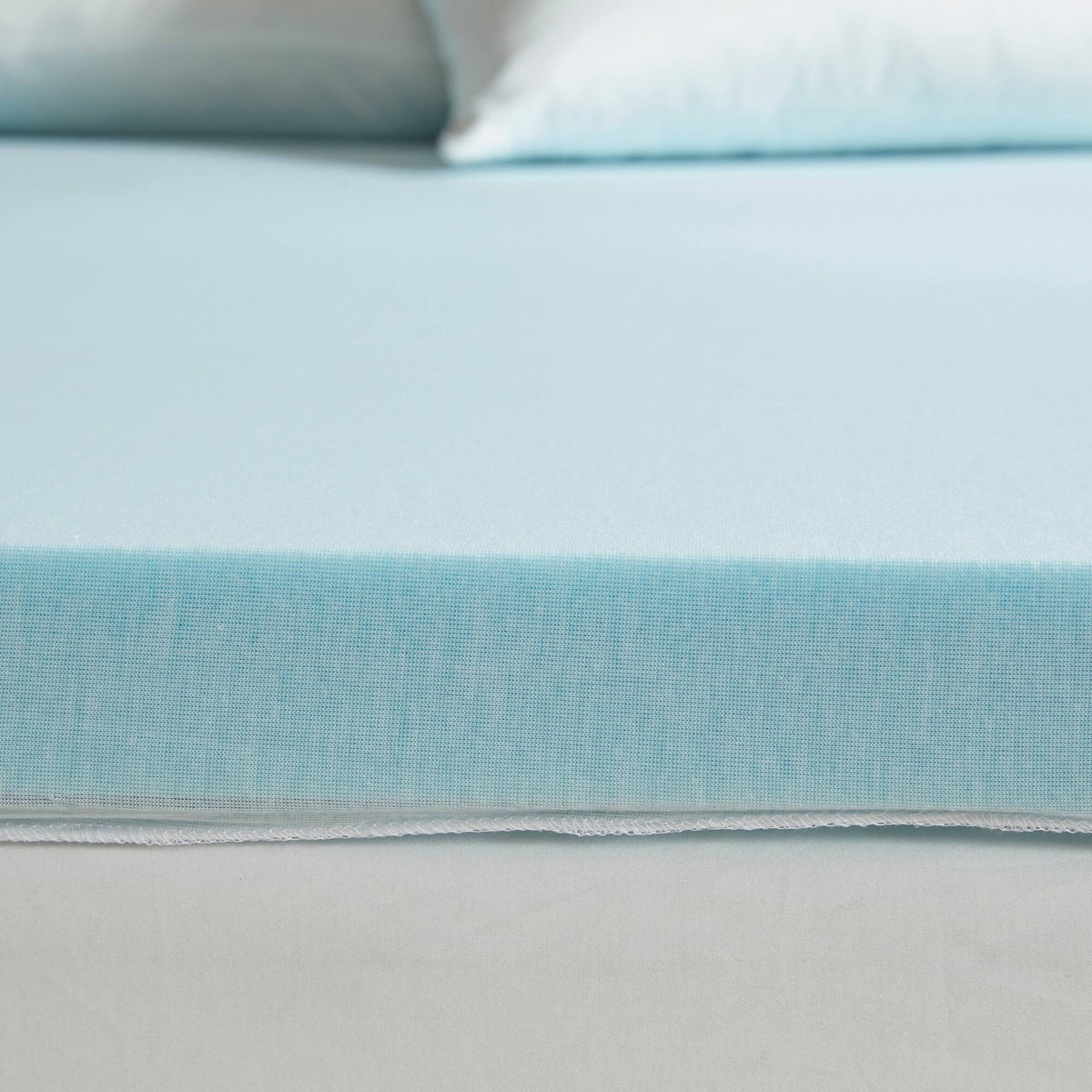 2" Gel Memory Foam with 3M Cover White Mattress Topper Mattress Topper By Olliix/JLA HOME (E & E Co., Ltd)