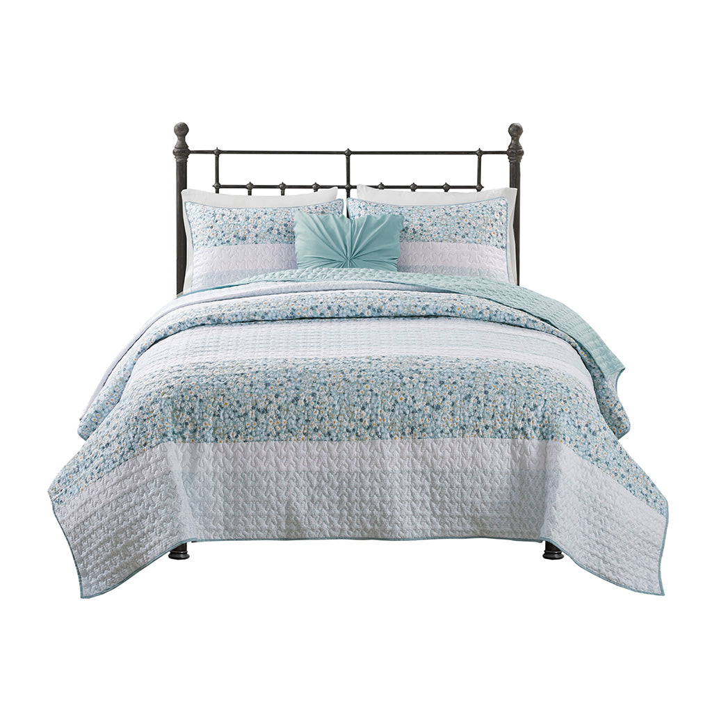 Caralie 4 Piece Seersucker Quilt Set with Throw Pillow - Aqua