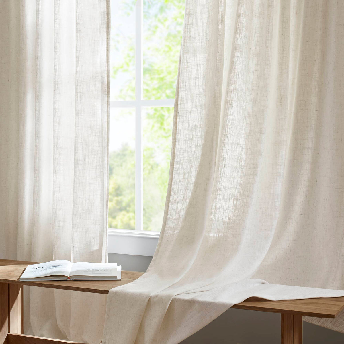 Emery 300gsm poly linen with 7 pinch pleat per pc - Ivory
