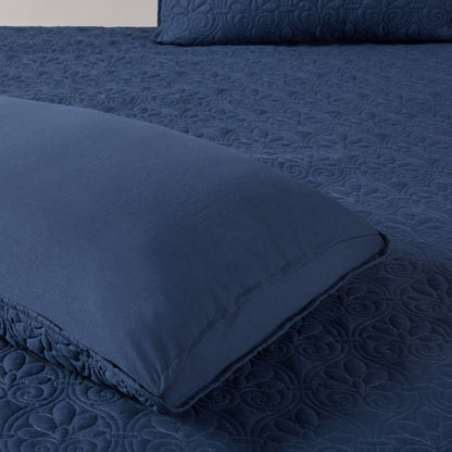 Quebec 3 Piece Split Corner Pleated Quilted Bedspread - Navy
