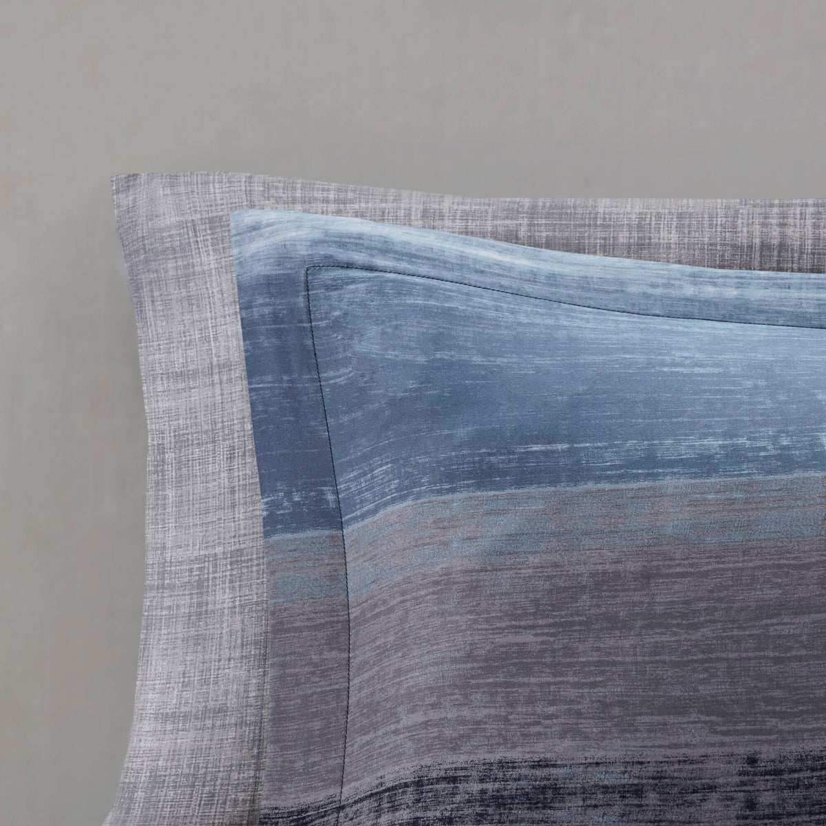 Saben Comforter Set with Cotton Bed Sheets - Navy