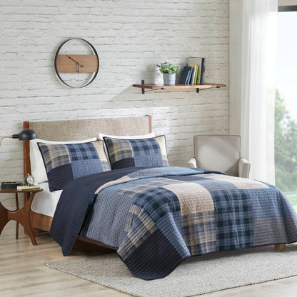 Winter Hills Oversized Cotton Quilt Set - Blue