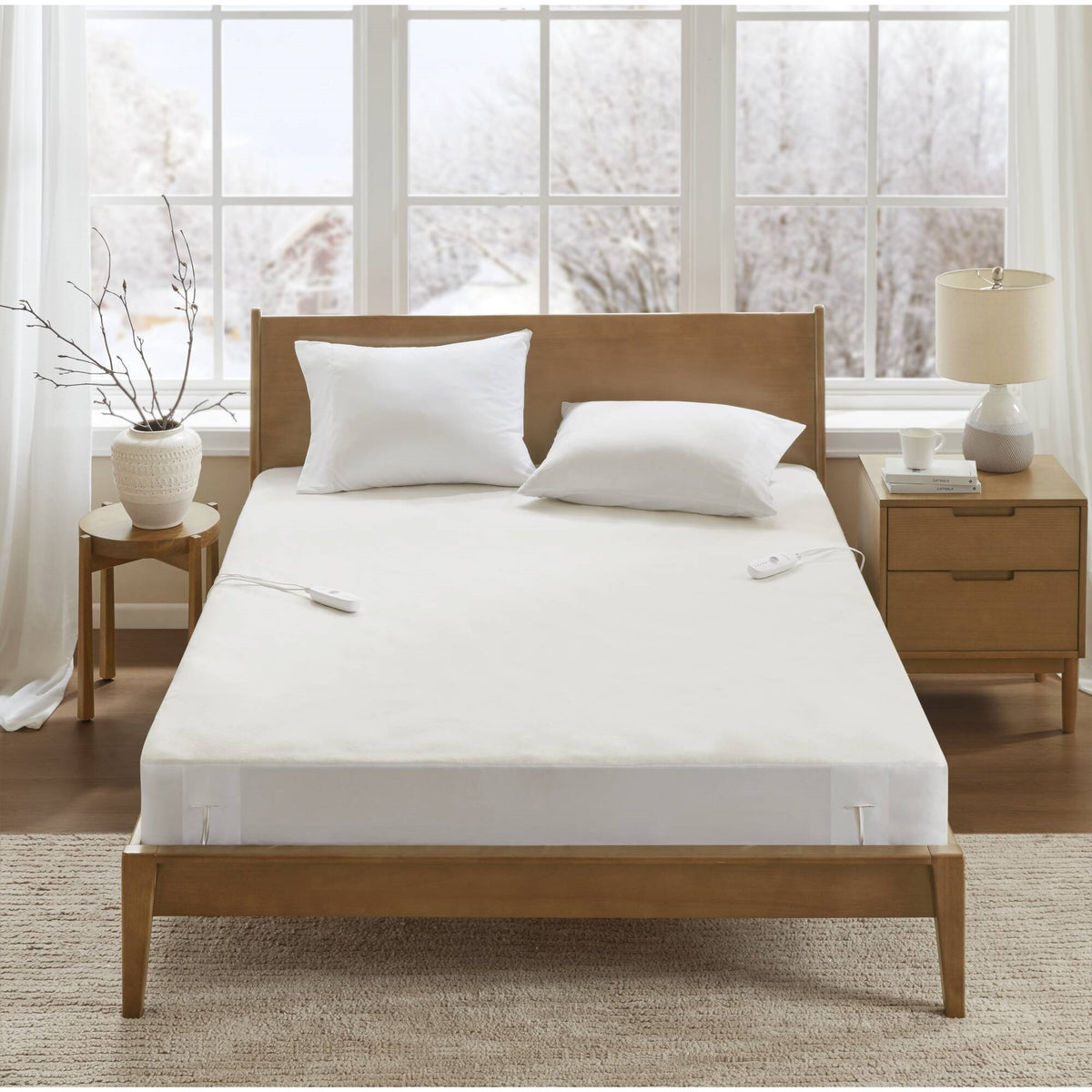 Nonwoven Heated Mattress Pad - White