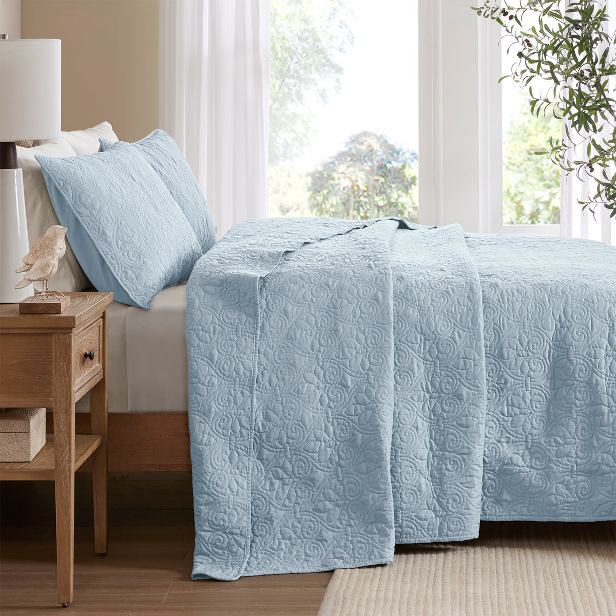 Quebec Reversible Bedspread Set - Blue