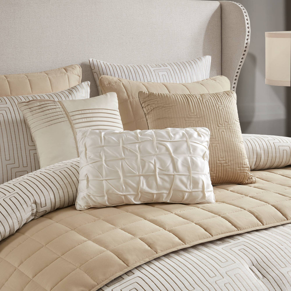 Royce 10 Piece Luxury Jacquard Comforter Set - Ivory