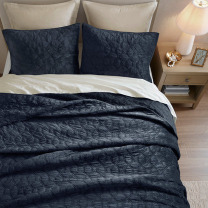 Harper 3 Piece Velvet Quilt Set - Navy