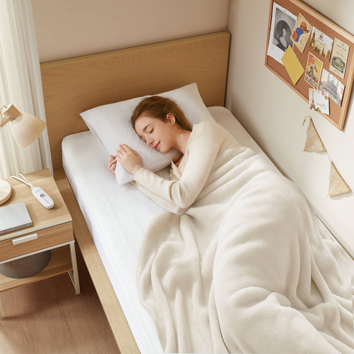 Nonwoven Heated Mattress Pad - White