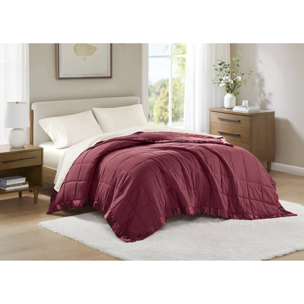 Windom Lightweight Down Alternative Blanket with Satin Trim - Burgundy