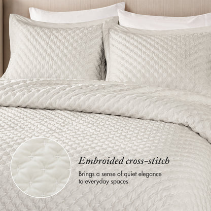 Charleston Velvet Coverlet Mini Set - White
