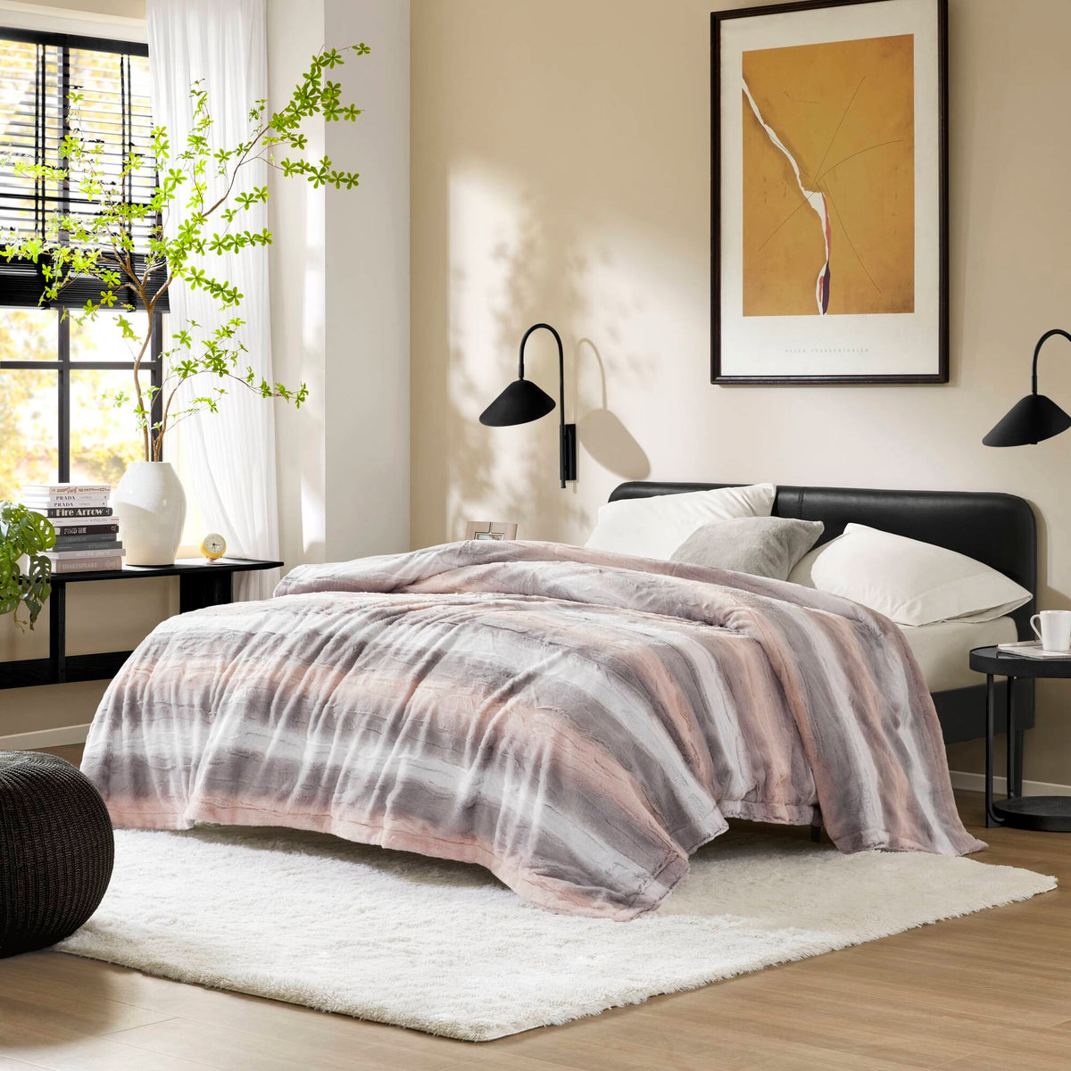 Zuri Faux Fur Blanket - Blush/Grey
