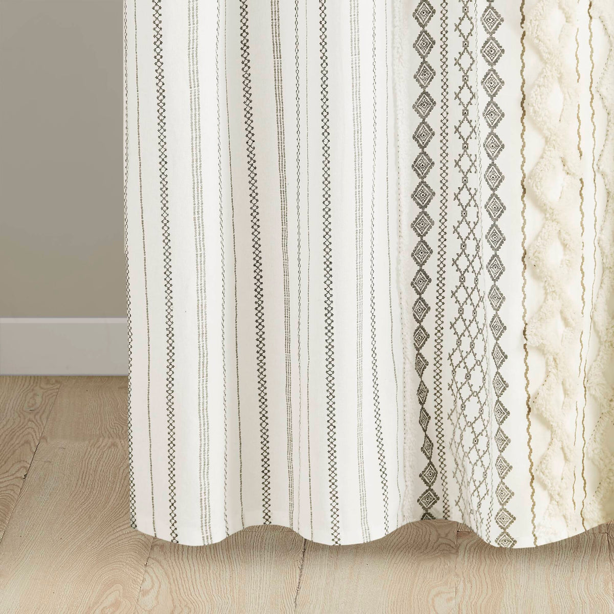 Imani Cotton Printed Shower Curtain with Chenille - Ivory