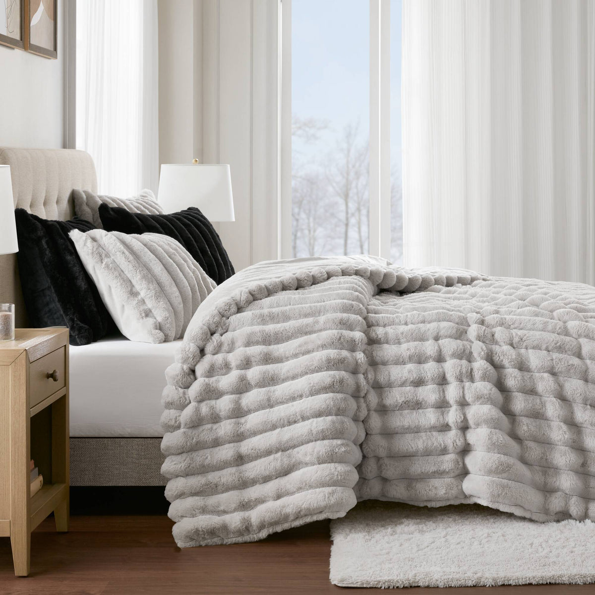 Jasmine 3 Piece Faux Fur Comforter Set - Light Gray