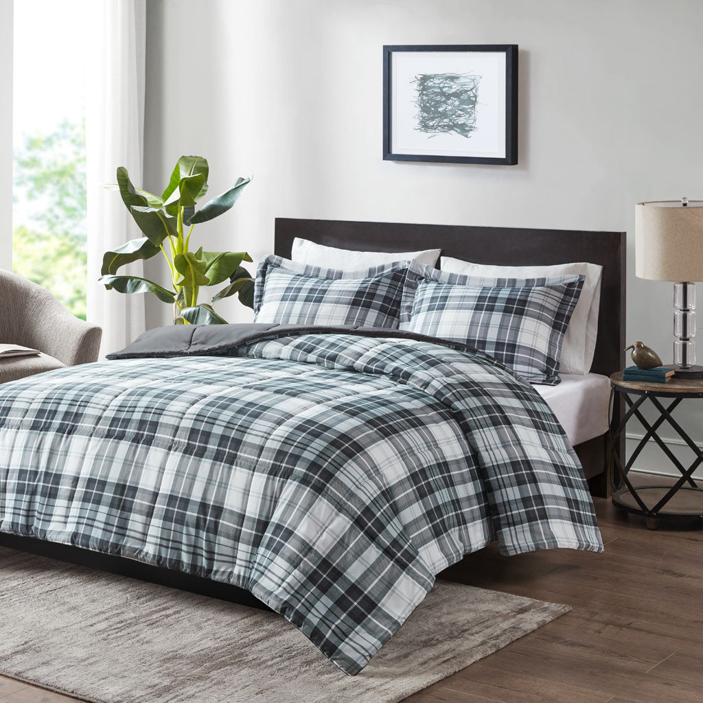 Parkston 3M Scotchgard Down Alternative All Season Comforter Set - Black/White