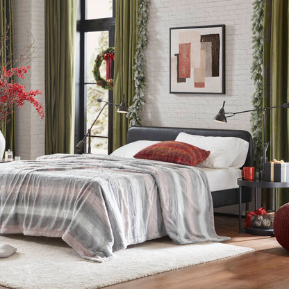 Zuri Faux Fur Blanket - Blush/Grey