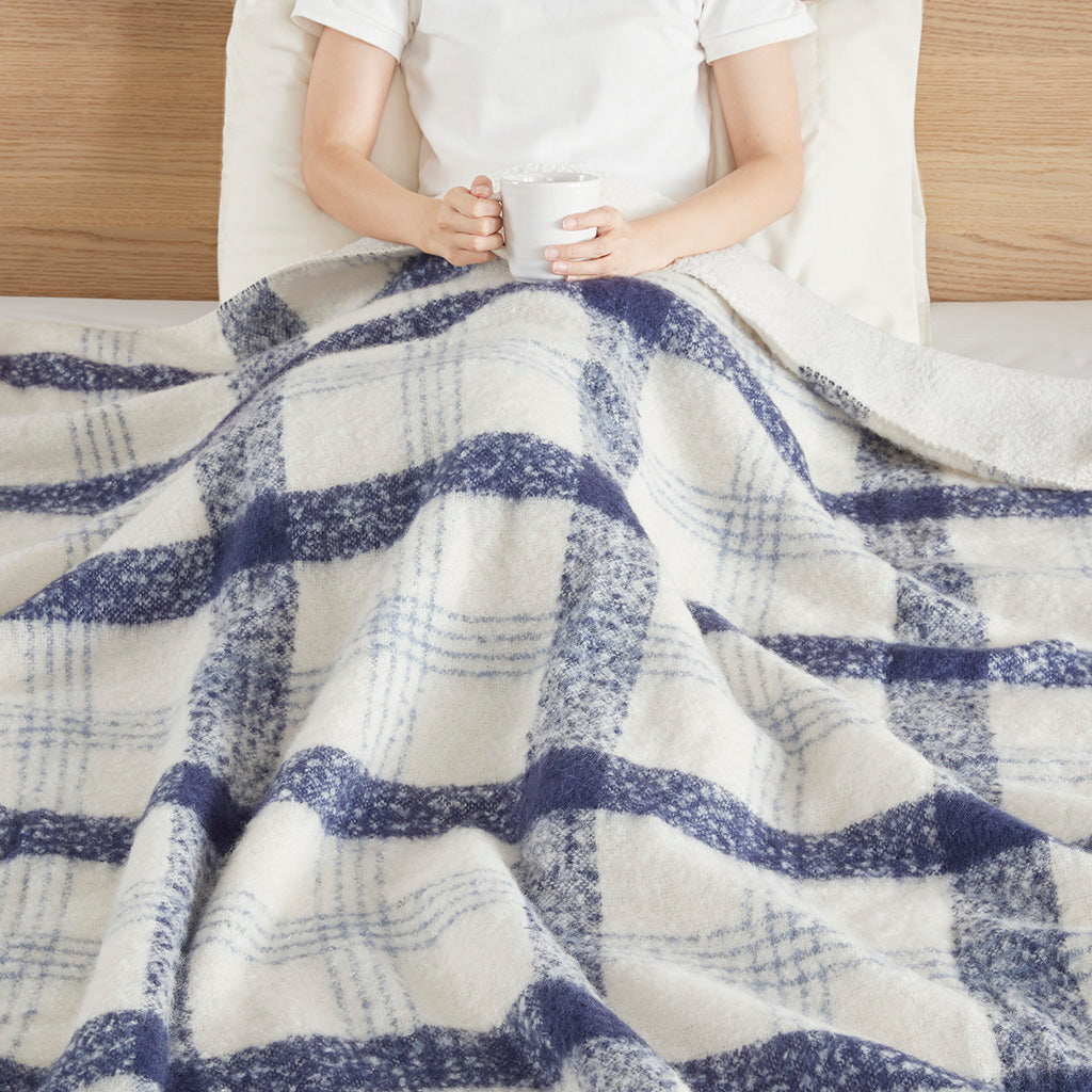 Bloomington Faux Mohair to Sherpa Throw - Blue