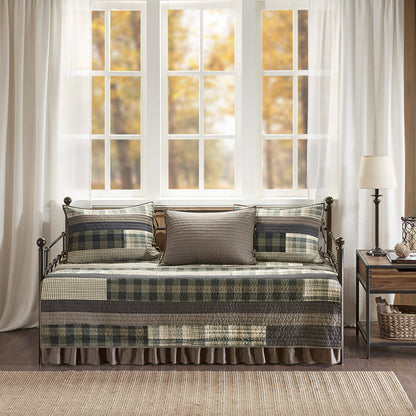 Winter Plains 5 Piece Day Bed Cover Set - Tan