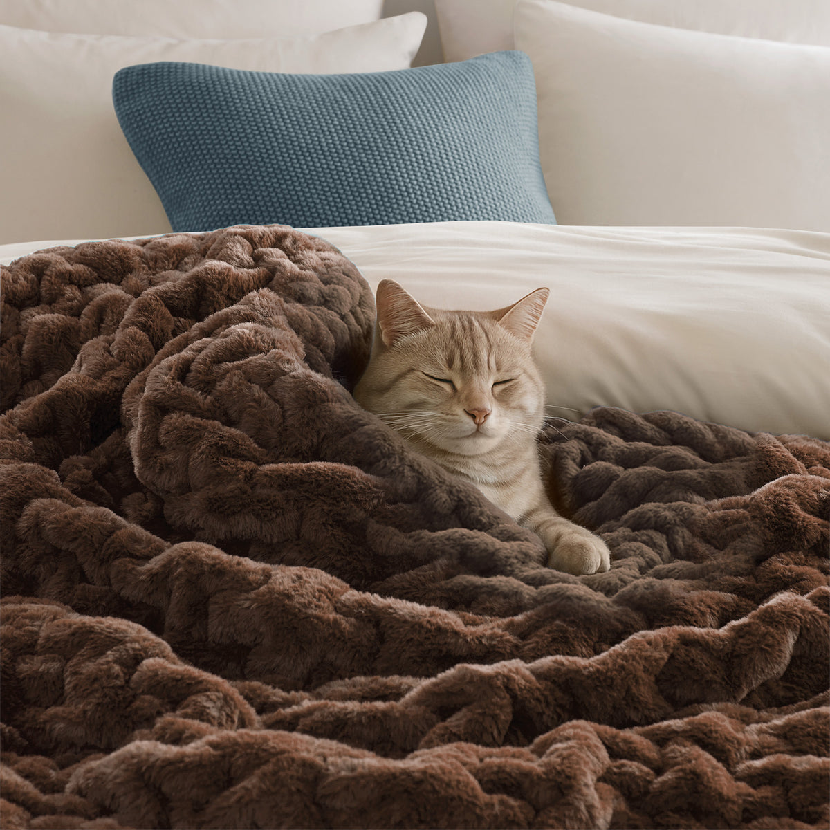 Ruched Fur Throw - Brown