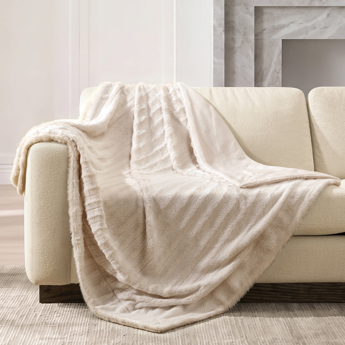 Duke Long Fur Throw - Ivory