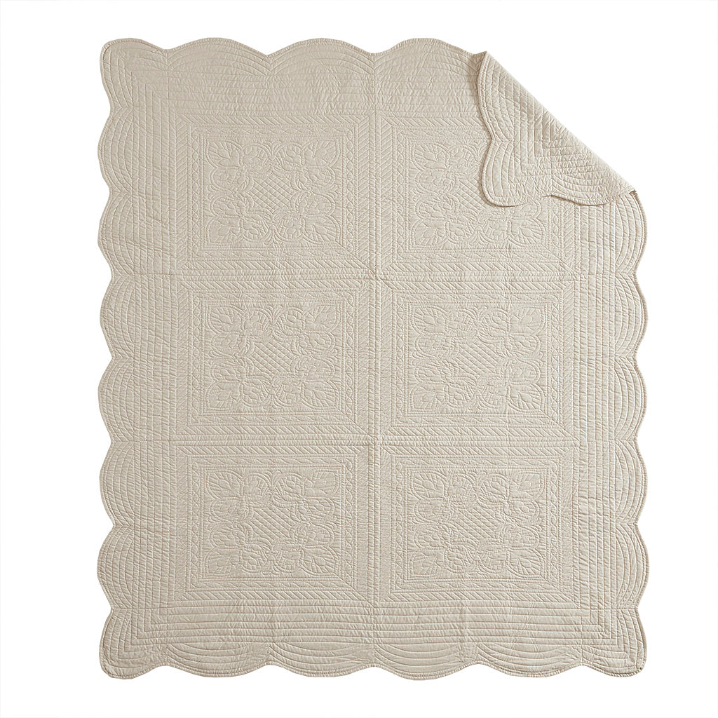 Tuscany Oversized Quilted Throw with Scalloped Edges - Cream