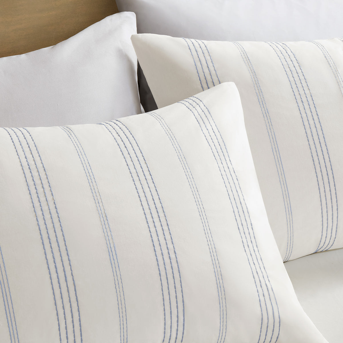 Morgan 6 Piece Cotton Jacquard Oversized Comforter Set - White/Blue
