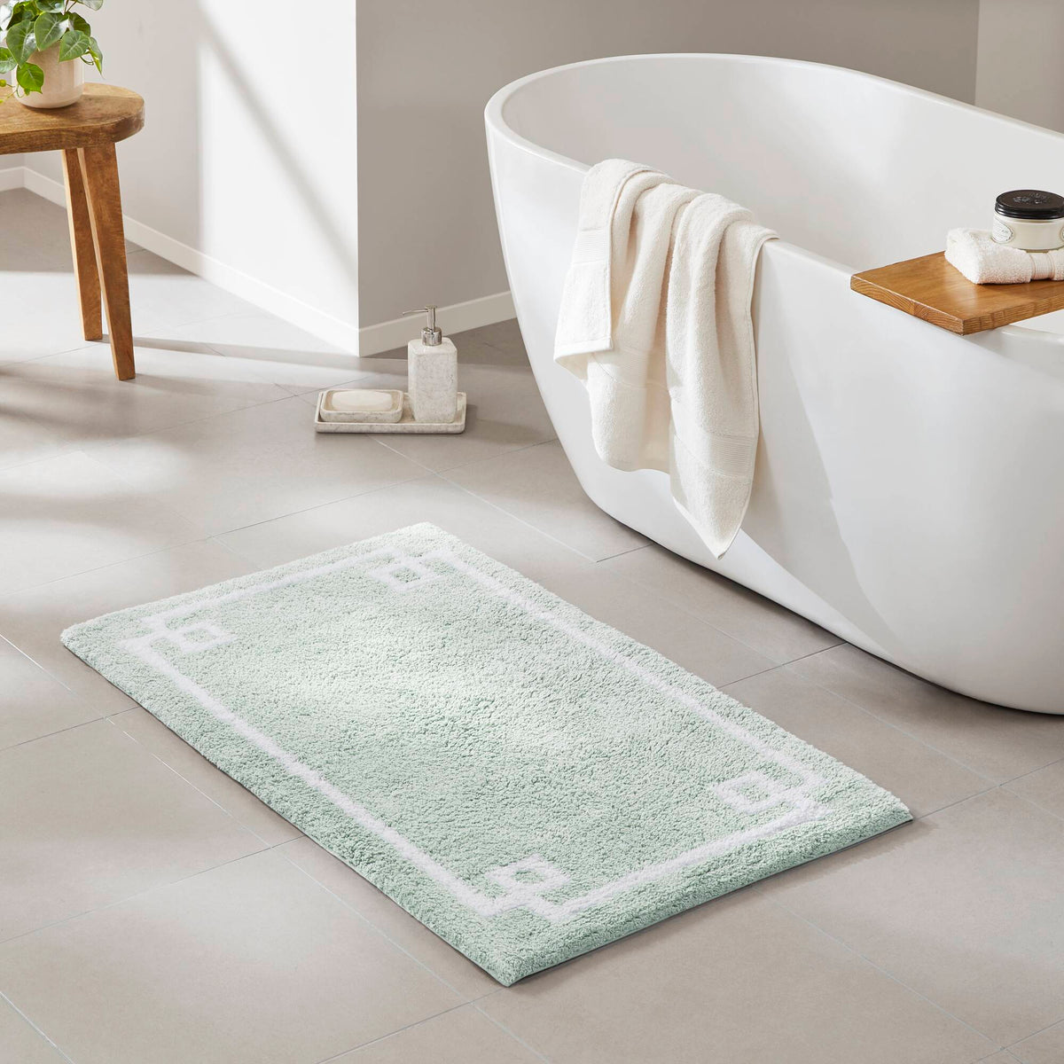 Evan Cotton Tufted Bath Rug - Seafoam