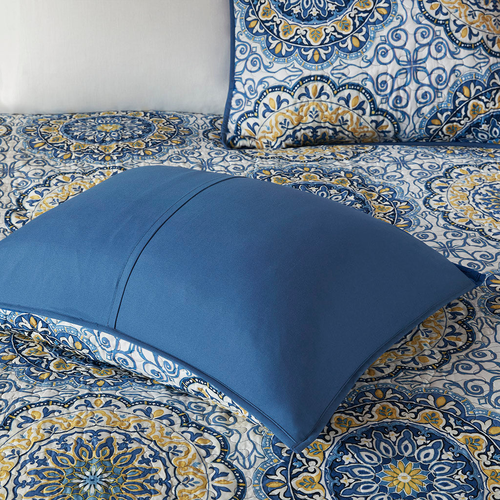 Tangiers 6 Piece Reversible Quilt Set with Throw Pillows - Blue