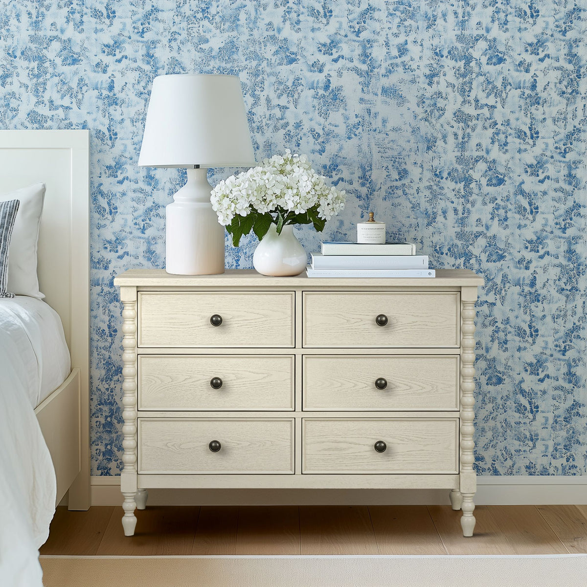 Beckett 6-drawer dresser (46"W) - Antique Cream
